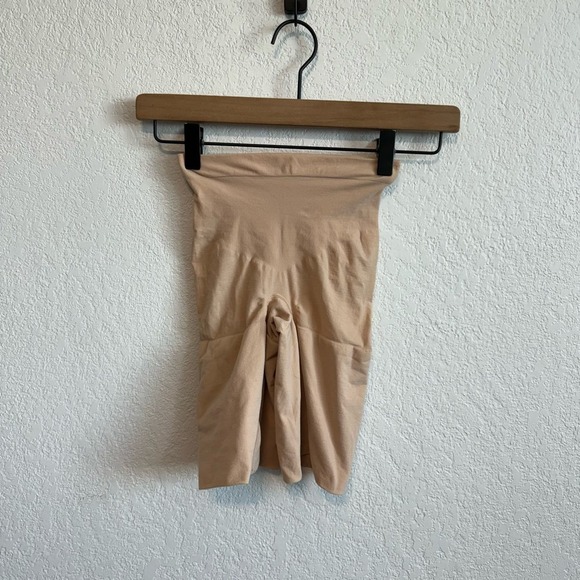 Spanx Power High-Rise Compression Sculpting Shaping Short Soft Nude Tan Cream M - Picture 6 of 13